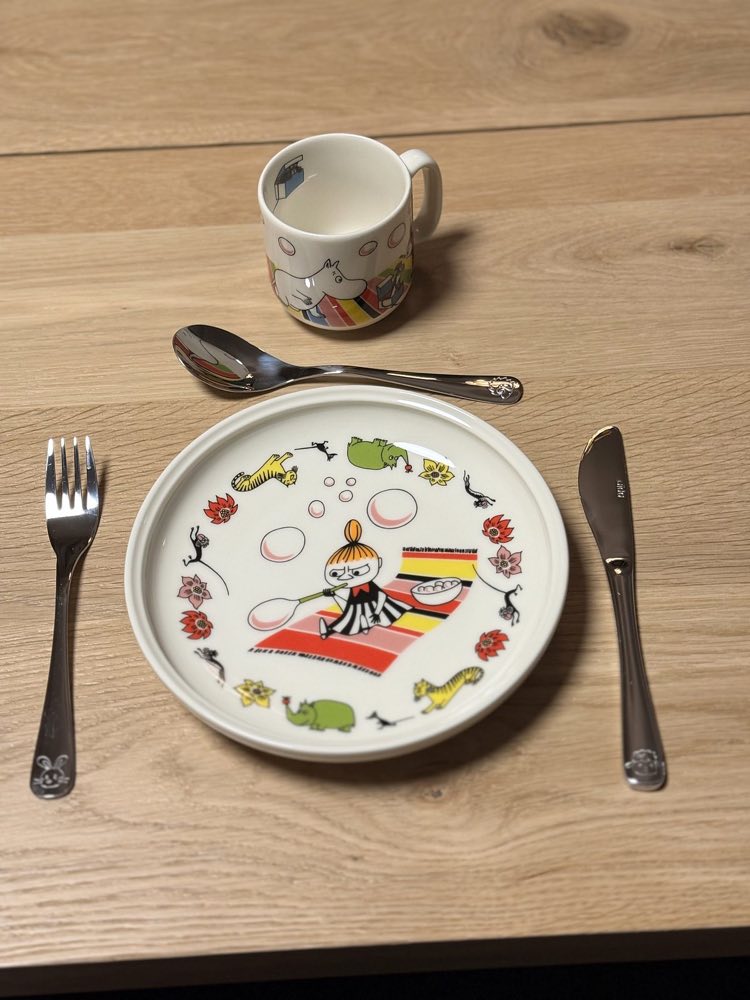Children's sets, Moomins included